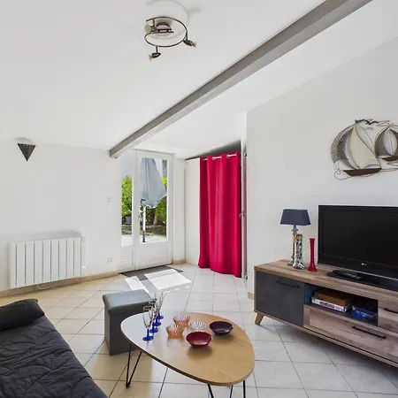 Maison Et Jardin Pour 3 Proche Plage בית נופש *
