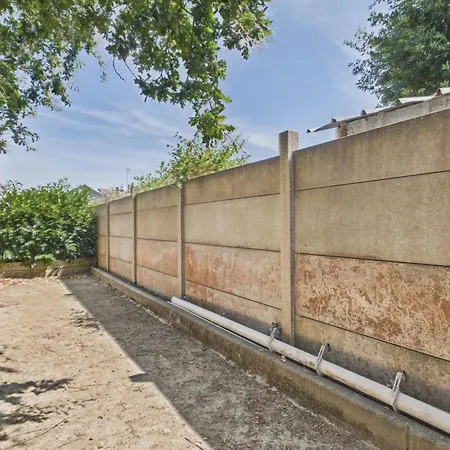 Maison Et Jardin Pour 3 Proche Plage